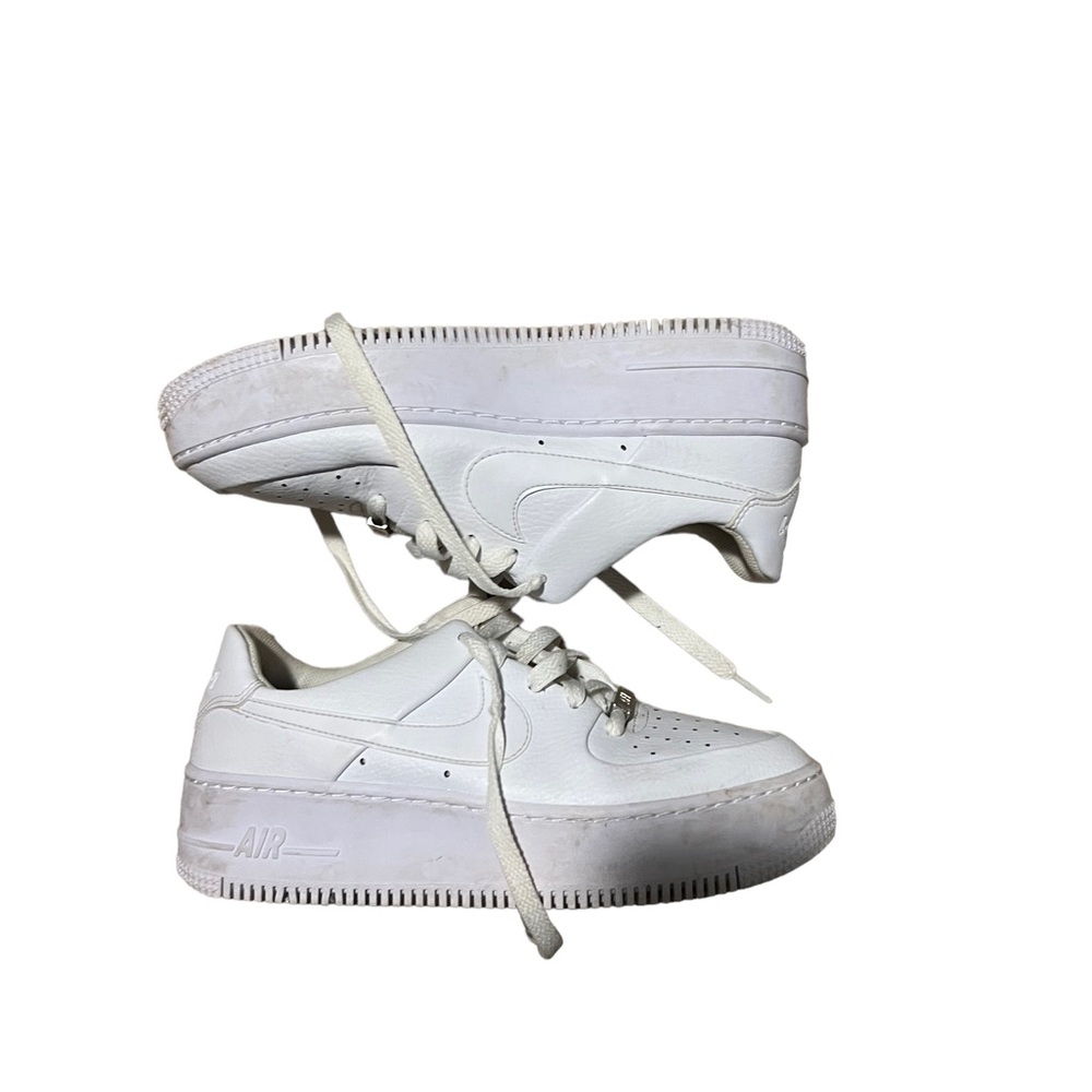 Nike platform Air Force One size 7.5